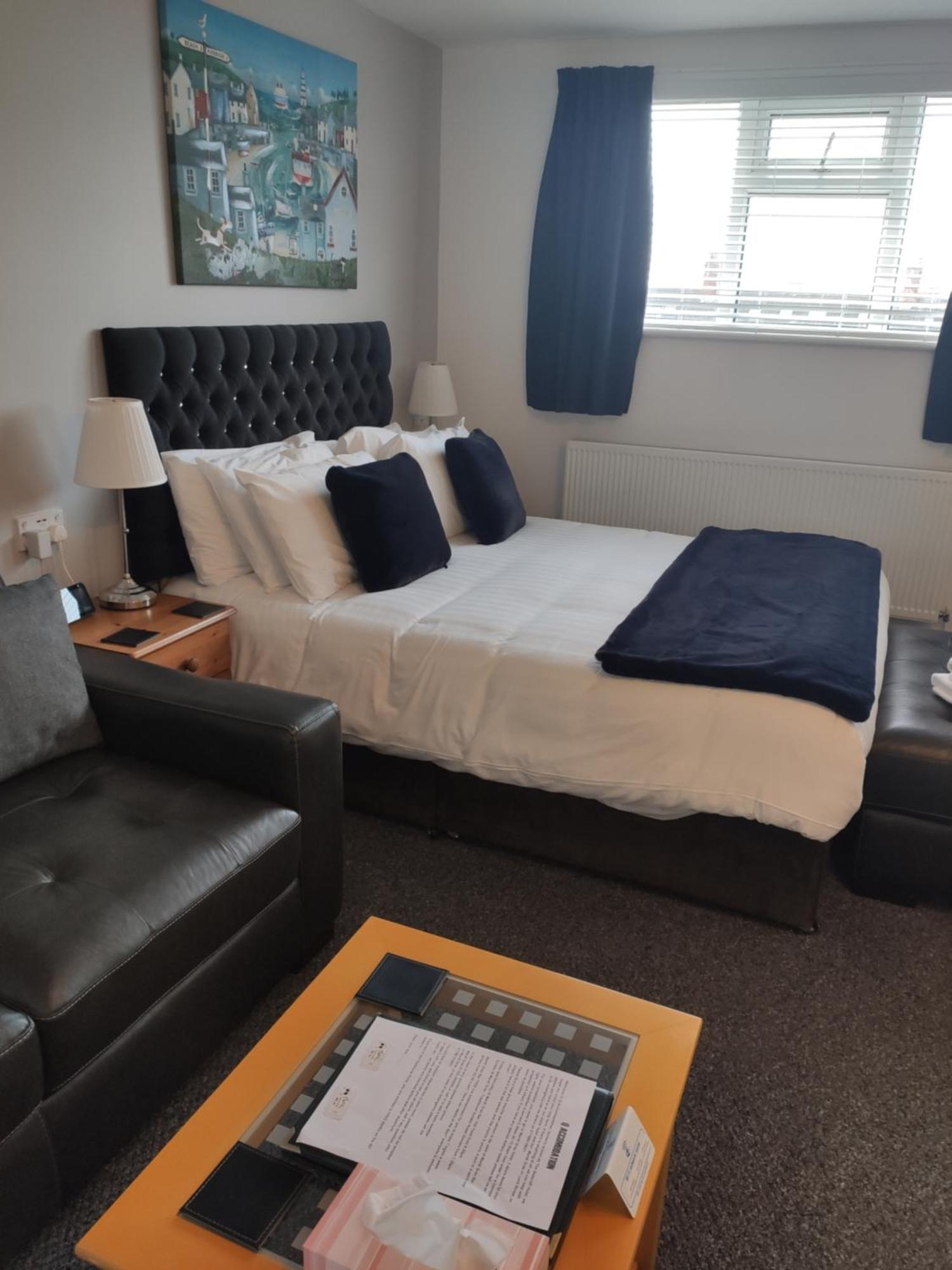 Q - Accommodation Блекпул Екстериор снимка